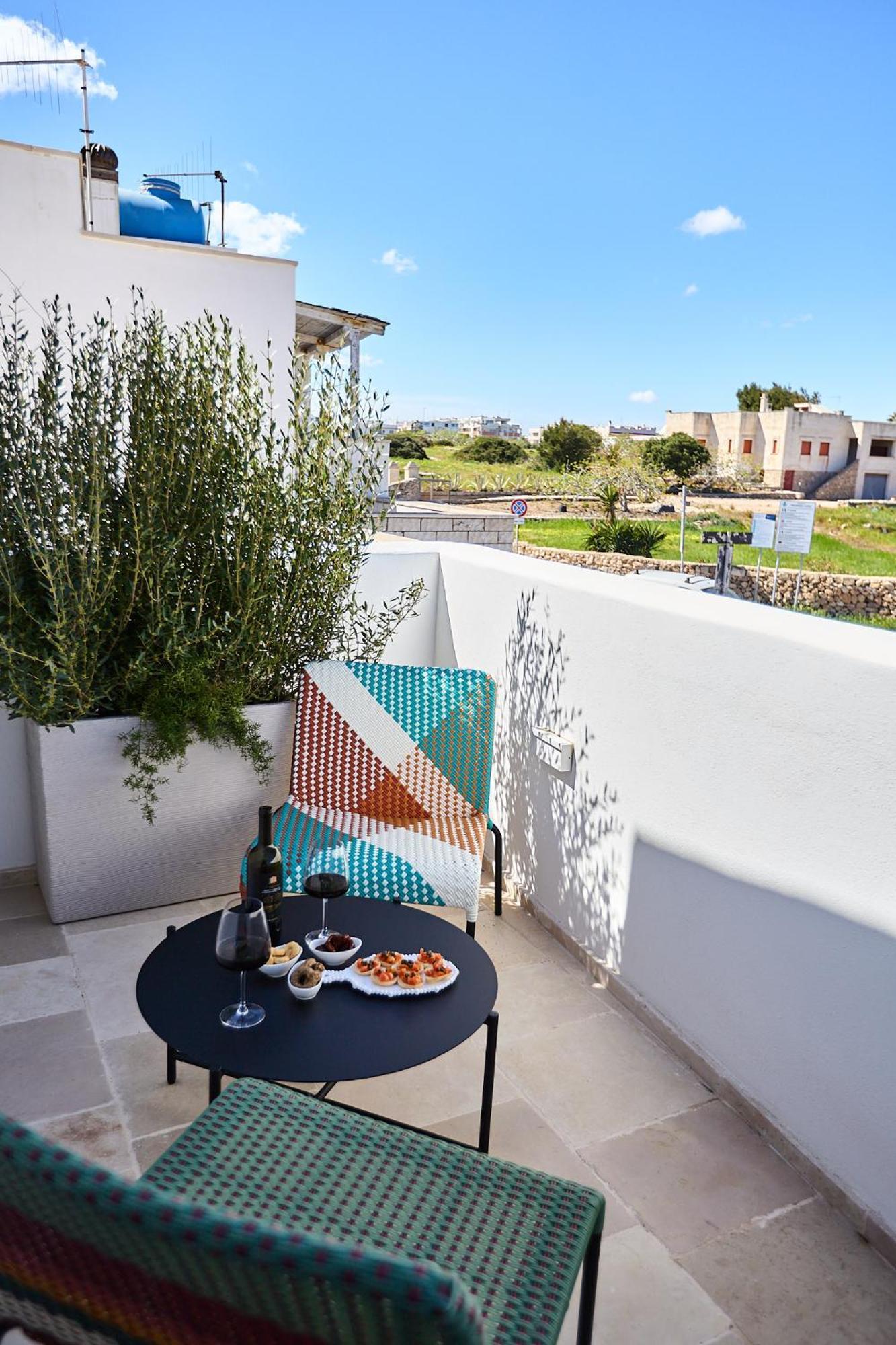 Cala Sala Suite Sun & Sea Polignano a Mare Exteriör bild